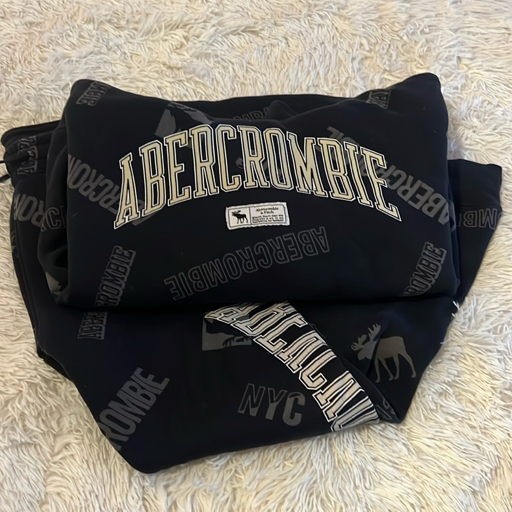 Abercrombie jogger set